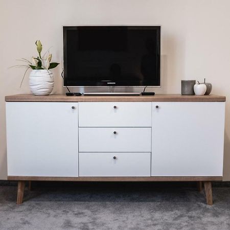 Apartmány na Bašte Levice Esterno foto